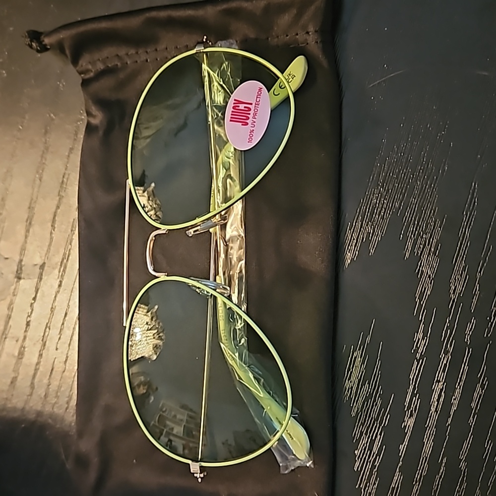 Juicy Couture Tony Shiny Sunglasses